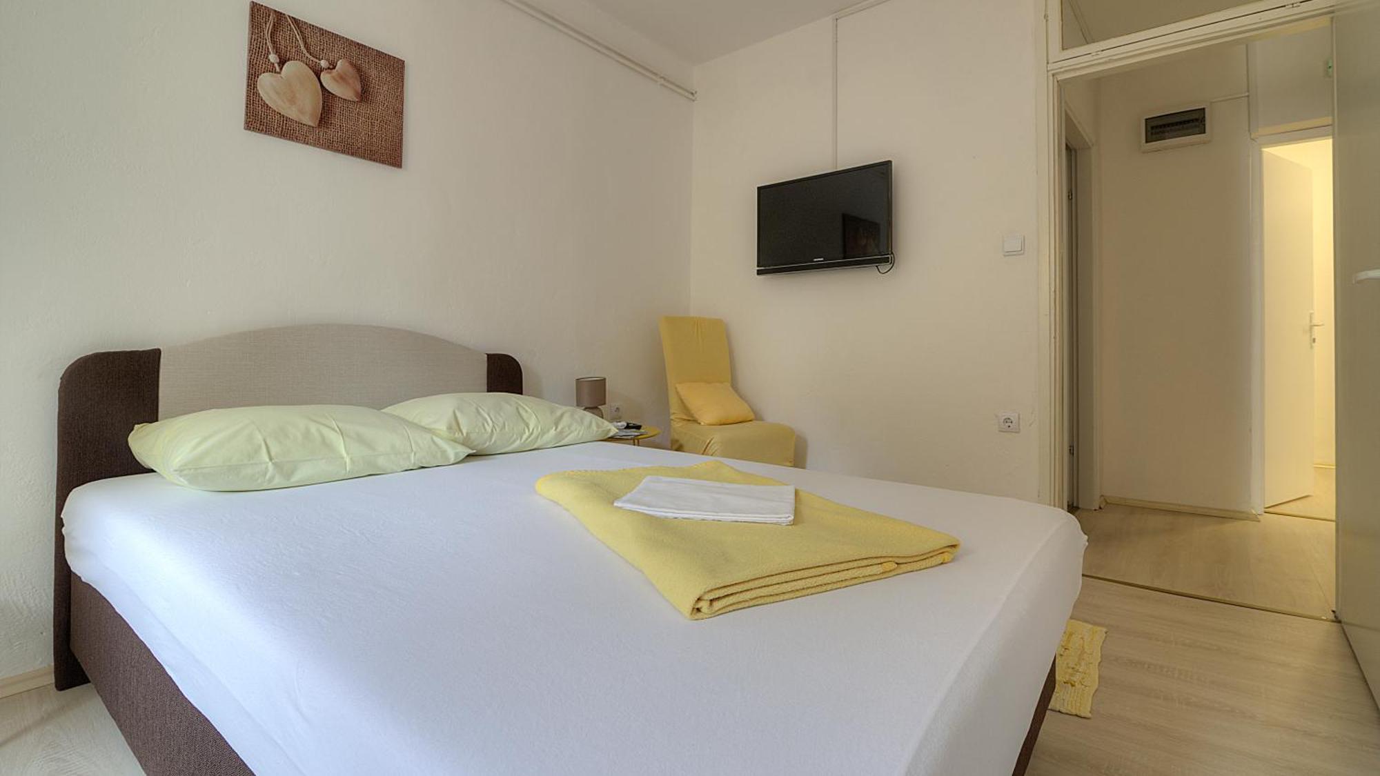 Apartments & Rooms Josephine Senj  Εξωτερικό φωτογραφία