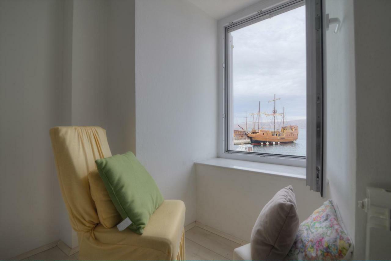 Apartments & Rooms Josephine Senj  Εξωτερικό φωτογραφία