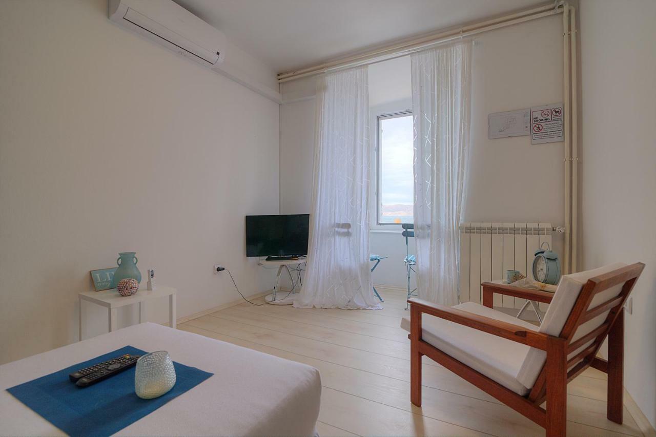 Apartments & Rooms Josephine Senj  Εξωτερικό φωτογραφία