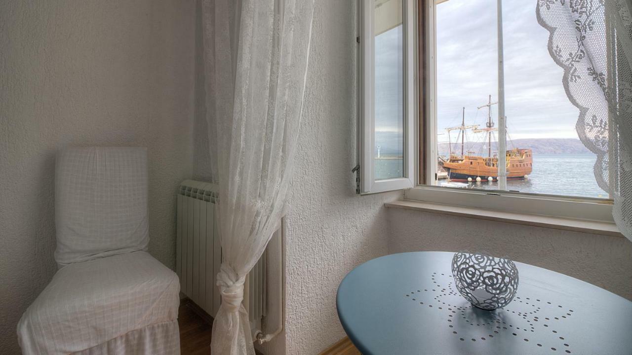 Apartments & Rooms Josephine Senj  Εξωτερικό φωτογραφία
