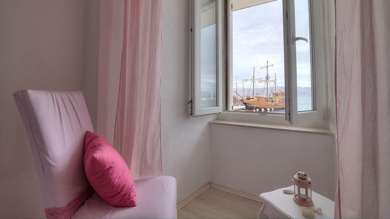Apartments & Rooms Josephine Senj  Εξωτερικό φωτογραφία