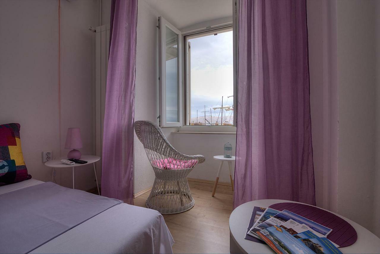 Apartments & Rooms Josephine Senj  Εξωτερικό φωτογραφία
